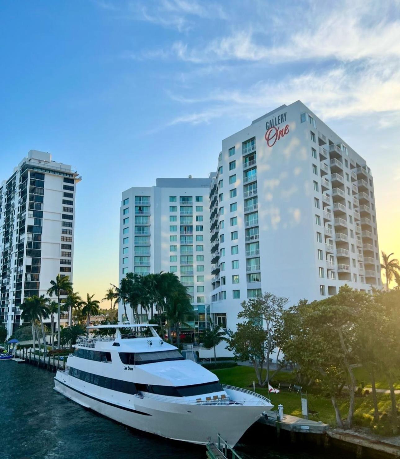 Galleryone Doubletree Hilton Gc Turtle Cove 劳德代尔堡 外观 照片