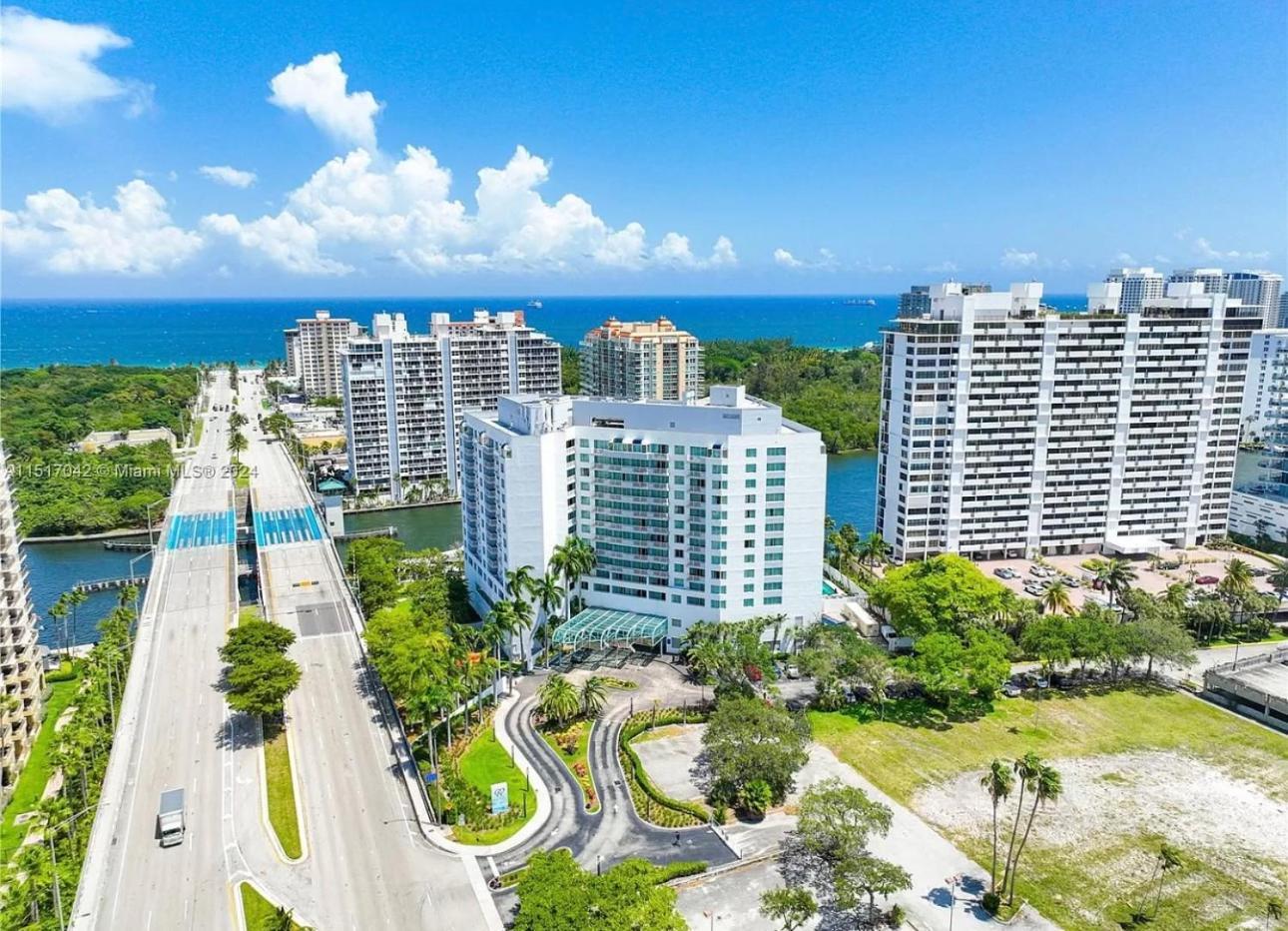 Galleryone Doubletree Hilton Gc Turtle Cove 劳德代尔堡 外观 照片